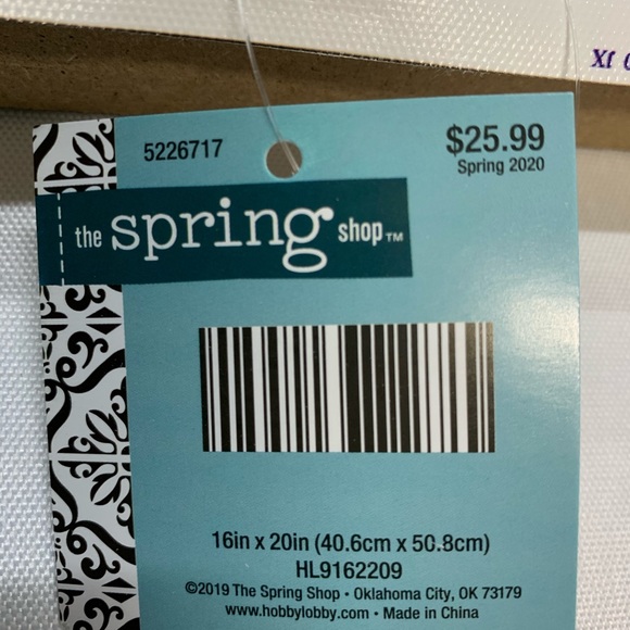 - Floral Flamingo canvas wall decor, like new - Picture 5 of 5